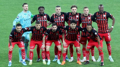Süper Lig'in Son Takımı Yarın Belirlenecek