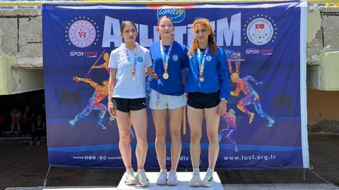 Bursa'da Atletizm Şampiyonası'nda Başarılar
