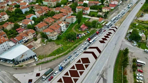 Afyonkarahisar'da Bayram Trafiği Yoğunluğu