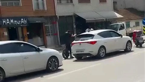 Bursa'da Yol Verme Kavgası Yaşandı