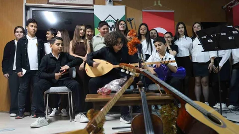 Kırşehir’de Müzik Yarışması Düzenlendi