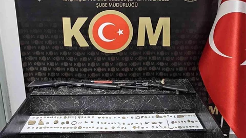 Şırnak'ta Tarihi Eser Operasyonu