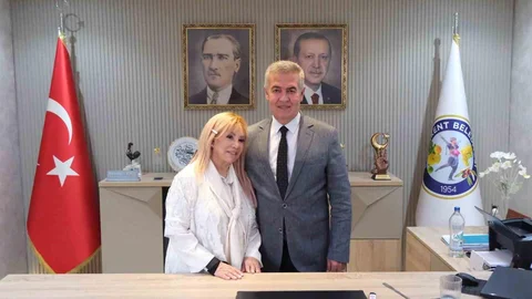 Buharkent'te Türk Halk Müziği Konseri