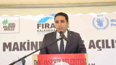 Doğanşehir'de Tarım Makineleri Parkı Açıldı
