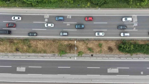 Düzce Otoyolunda Bayram Yoğunluğu Artıyor