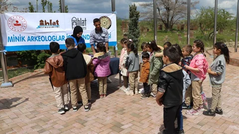 Ahlat’ta Müzeler Haftası Etkinlikleri