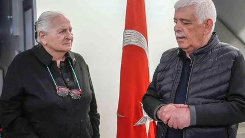Erzurum'da Timsal Karabekir'e Büyük İlgi