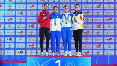 Zümra Rezzan İm Gümüş Madalya Kazandı