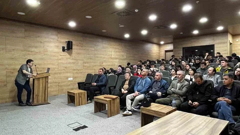 Kastamonu Üniversitesi'nde Madde Bağımlılığı Paneli