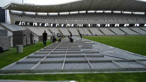 Kanye West İstanbul'da Konser Verecek