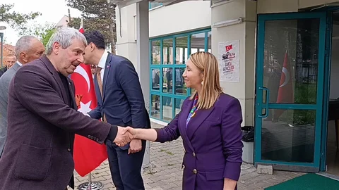 Pazaryeri'nde Bayram Coşkusu Yaşandı