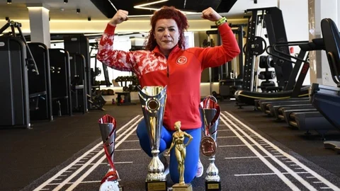 Aydın'dan Dünya Şampiyonu Fitness Eğitmeni