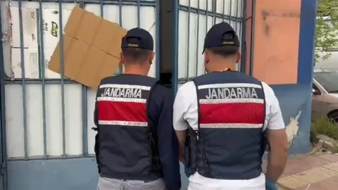 Adana'da Kaçak Alkol Operasyonu
