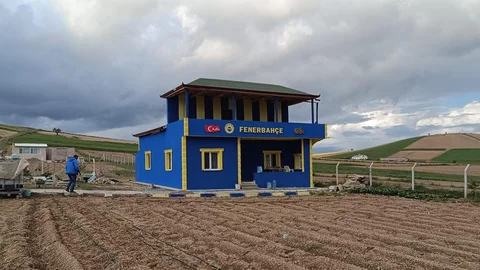 Fenerbahçeli Taraftan Özgün Ev Tasarımı