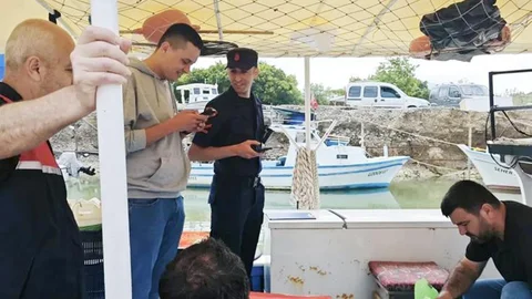 Gazipaşa'da Balıkçı Teknelerine Denetim Yapıldı