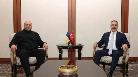Dışişleri Bakanı Fidan, Umerov ile Görüştü