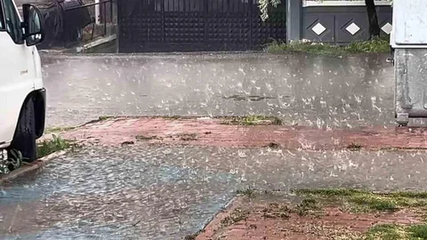 Aksaray'da Şiddetli Yağmur Yağdı
