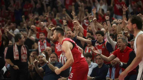 Olympiakos, Euroleague'de Dördüncü Şampiyonluğunu Kazandı