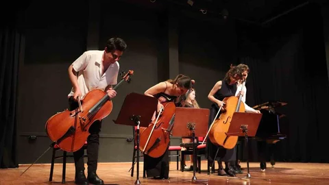Geleceğin Sanatçıları Anadolu Üniversitesi'nde Sahne Aldı