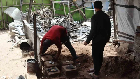 Gazzeli Mühendis Al-Batsh Yeniden Üretiyor
