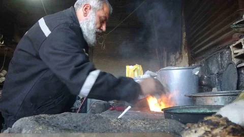 Kalaycı Ustasının Çırak Sorunu Adıyaman'da Devam Ediyor