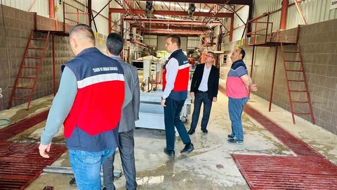 Gediz'de Kurban Kesim Denetimi Yapıldı