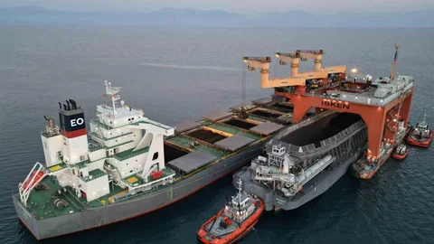 Denizde Stratejik Güç: İskenderun'da Yüzer Platform