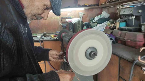 Kurban Bayramı Öncesi Bıçakçıların Yoğun Çalışmaları