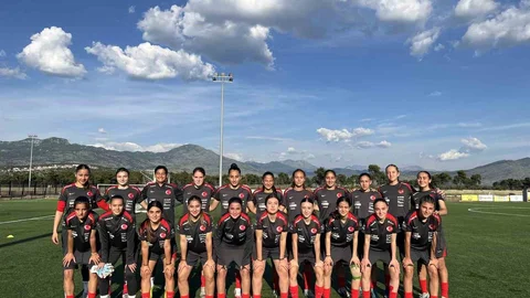 U16 Kız Milli Takımı Ukrayna'ya Hazır