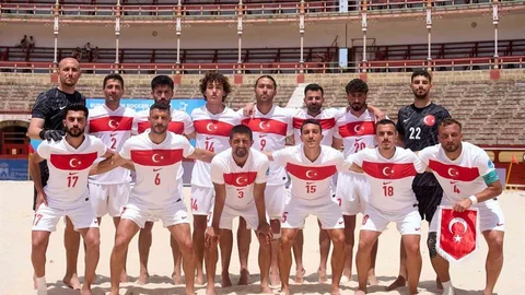 Plaj Futbolu Takımı Çekya'yı Yendi