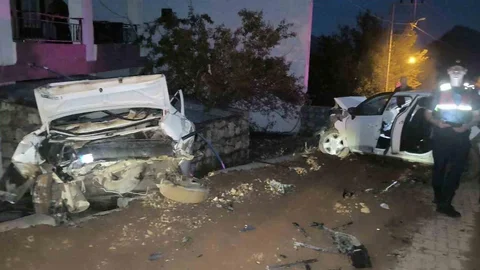 Adıyaman'da Trafik Kazası: 4 Yaralı