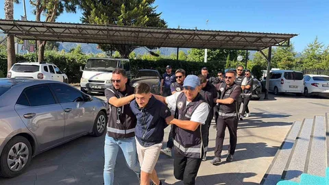 Fethiye Belediye Başkanı'na Silahlı Saldırı