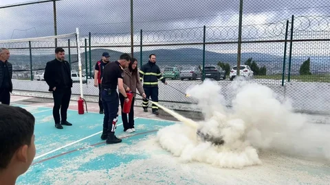 Bilecik'te Çocuklara Yangın Eğitimi Verildi