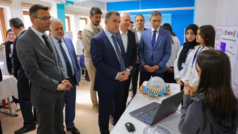 Bayburt'ta Bilim Fuarı Düzenlendi