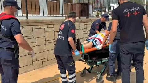 Gezi Teknesinde Yaralanan Vatandaşa Tıbbi Tahliye