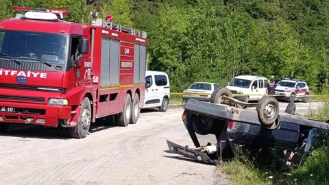 Çanakkale'de Takla Atan Otomobil Kazası