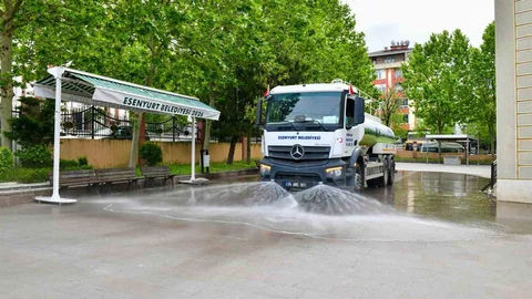 Esenyurt'ta Bayram Temizliği Yapıldı