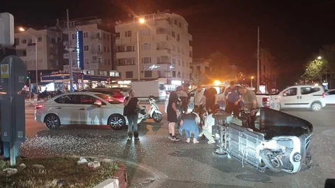 Kırmızı Işık İhlali Kazası Antalya'da Meydana Geldi