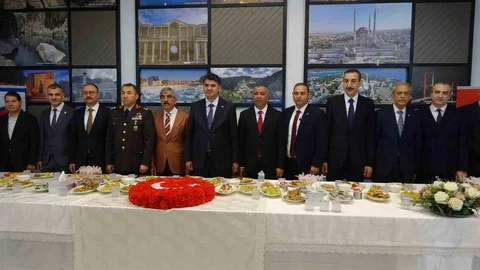 Kilis'te Bayramlaşma Töreni Düzenlendi