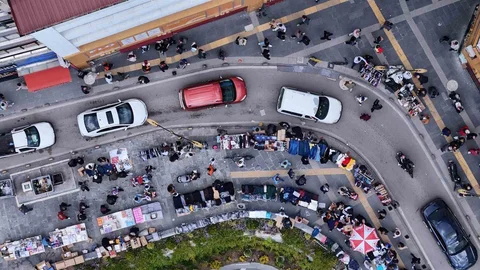 Sivas'ta Bayram Kalabalığı Taksim'i Aratmadı
