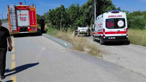 Edremit'te Trafik Kazası: 1 Ölü, 3 Yaralı