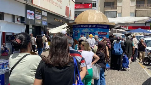 Aydın'da Halk Ekmek Yoğunluğu Artıyor