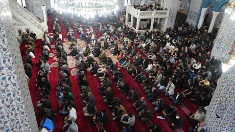 Iğdır'da Bayram Namazı Kılındı