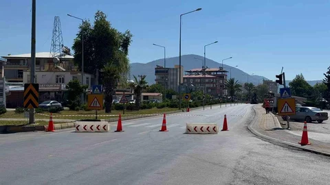 Mersin'de Köprüde Göçük Oluştu