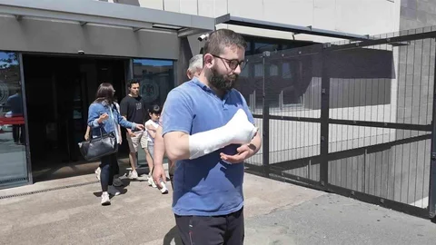 İstanbul'da Acemi Kasap Elini Yaraladı