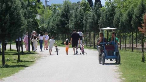 Sakarya'da Bayramda Tabiat Parklarına İlgi