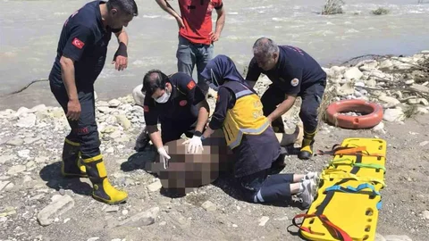 Serinlemek İçin Girdiği Suda Hayatını Kaybetti