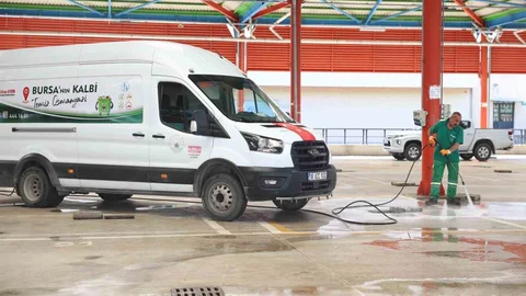 Osmangazi'de Kurban Kesim Alanları Temizleniyor
