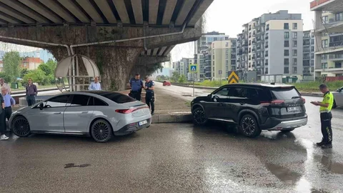 Samsun'da Kavşakta Trafik Kazası