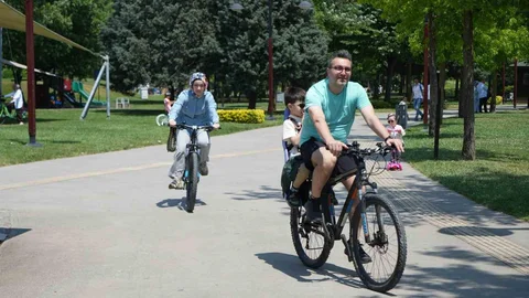 Kocaeli'de Bayramda İki Hava Durumu